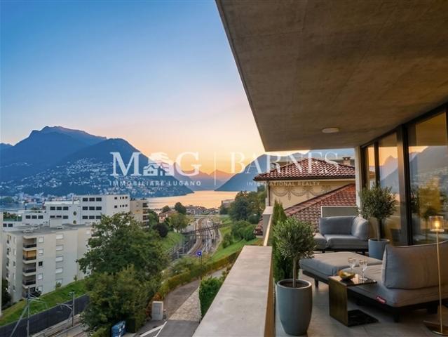 Paradiso Halbappartement mit Terrasse mit Seeblick 2 Residence