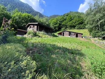 PARADIESECKEN MIT BAUWARTE