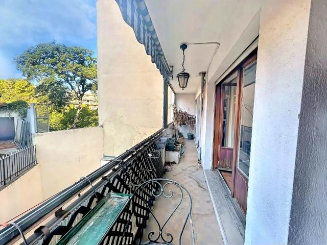 PARADIS APPARTEMENT T3/4 CARRÉ D’OR 8ème