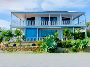 Paradise Await! Great Home & Best Location