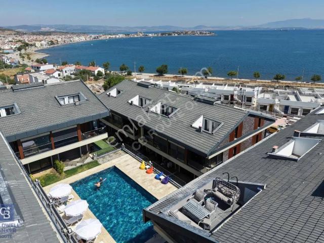Paradise Lifeta Deniz Manzaralı 3+1 Bahçe Dubleksi
