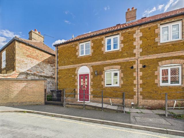 Paradise Road, Downham Market PE38, 2 bed end terrace house to rent, £825 pcm | PrimeLocation