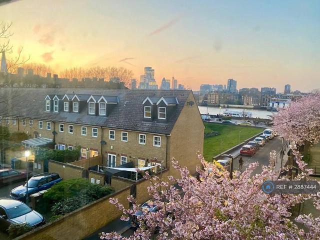 Paradise Street, London, United. 2 bed flat to rent £2,750 pcm £635 pw