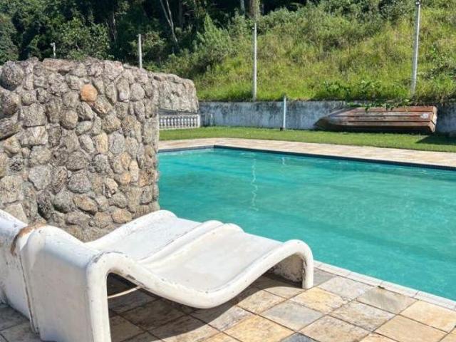 Paraíso a Venda na Represa da Cidade de Juquitiba