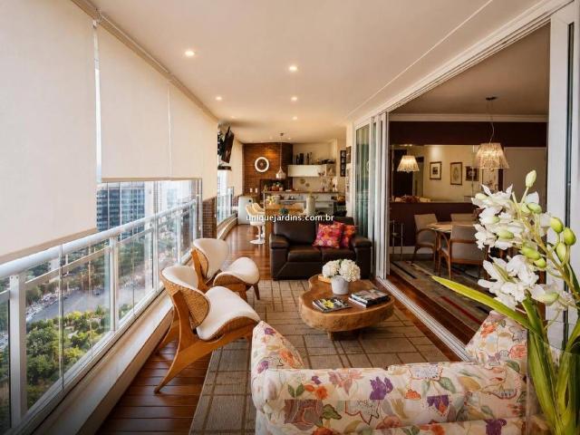 Paraíso: 4 Dorm | 3 Suítes | 3 Vagas | 171 m² úteis