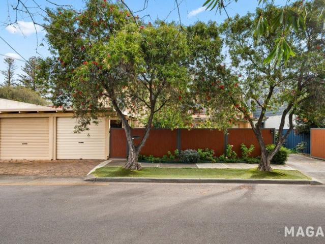 Parallel to Brighton's Esplanade 6 and 6a Indra Terrace offers an opportunity unlike any other