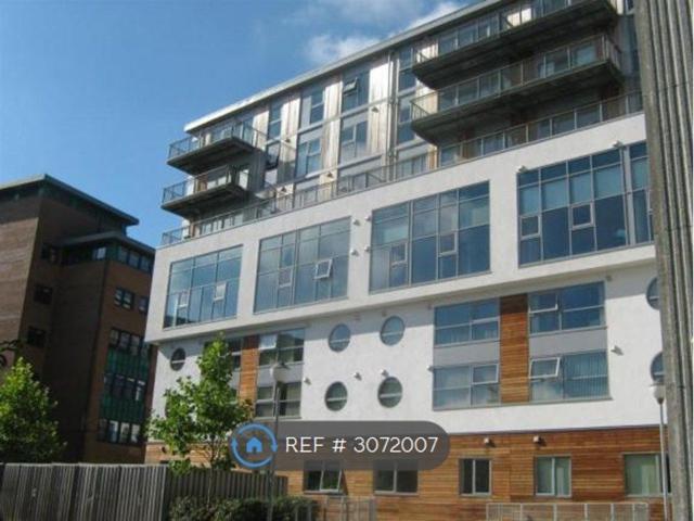 Paramount, Swindon SN1, 1 bed flat to rent, £950 pcm | PrimeLocation