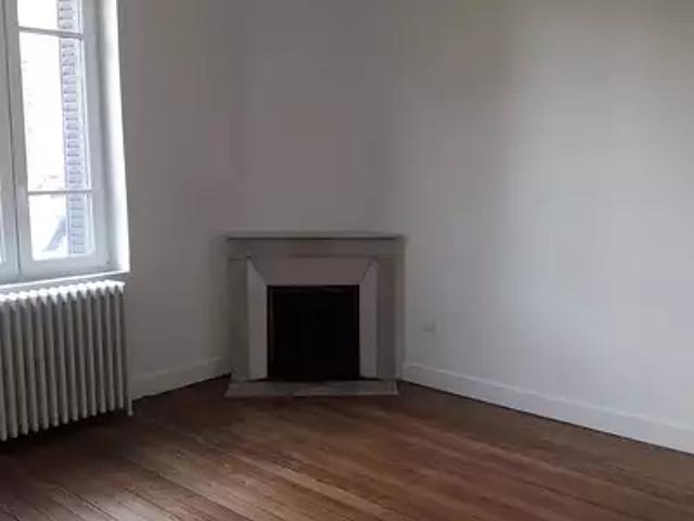 Paray le Monial 71600 Location appartement 3 pièces t3