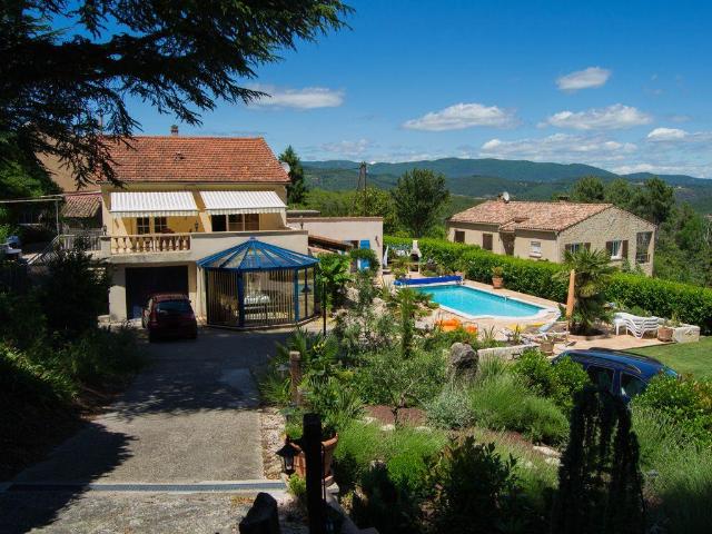 Parc National Des Cevennes Belle Villa 4 Chambres Avec Pisc. 220m² Chamborigaud