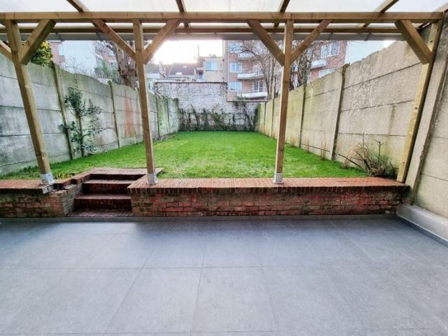 Parc Duden – Beau et lumineux 2 Chb, 75m², JARDIN S O
