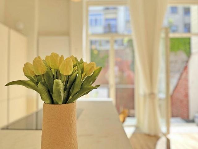 PARC de FOREST / PARVIS – Rare NEW APT 2BdR. + garden