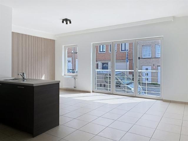 Parc Elisabeth! Splendide appartement 2 chambres avec terrasse