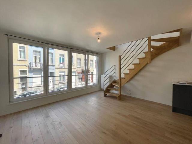Parc Josaphat Splendid duplex apartment, 1 bedroom for rent