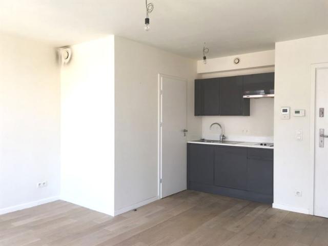 Parc Josaphat Splendide Appartement en DUPLEX, 1 chambre à louer