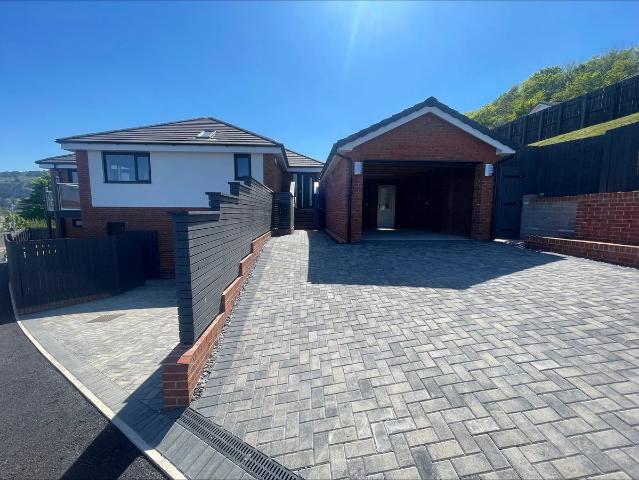 Parc Llindir, Abergele LL22, 5 bed property to rent, £2,300 pcm | PrimeLocation