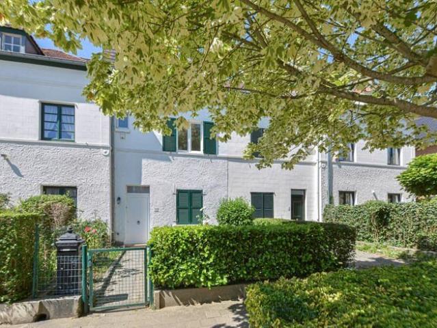 PARC PARMENTIER STOCKEL / Maison 2 façades avec 4 chambre