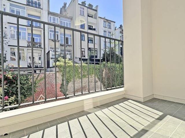 PARC /PARVIS superbe et rare APPT 1BdR + Terr