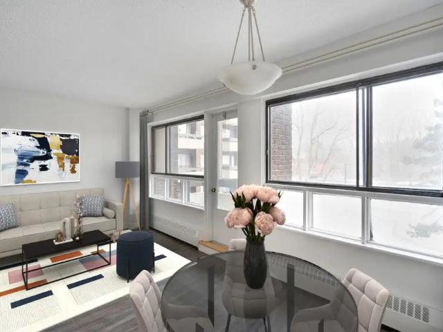 Parc Royal Apartments — 2 Bedroom available at 3333 West Jean Talon Street, Montreal