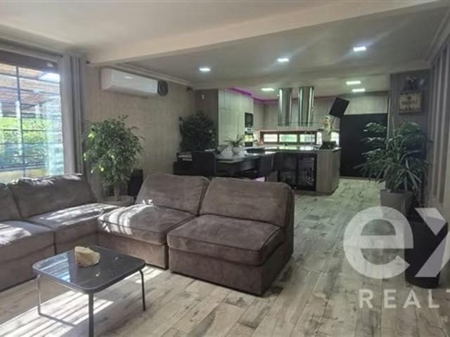 Parcela Autosustentable en Condominio Privado Lampa/Batuco | 4 dormitorios por 10990.00 en Lampa