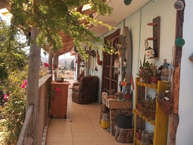 Parcela con una Casa en Quebrada Honda,Lo Zárate, Cartagena