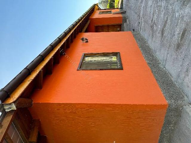 Parcela con casa, lumbrera, 4 hab y 2 baños