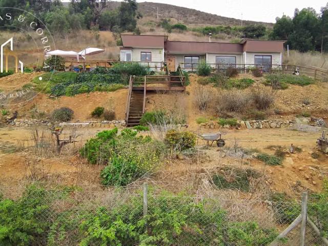 Parcela con casa y gran terreno en Altovalsol | 4 dormitorios por 7200.00 en La Serena