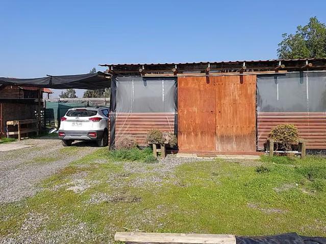 Parcela con casa 4 dormitorios y 3 baños, condomin | 4 dormitorios por 339990. 00 en Talagante