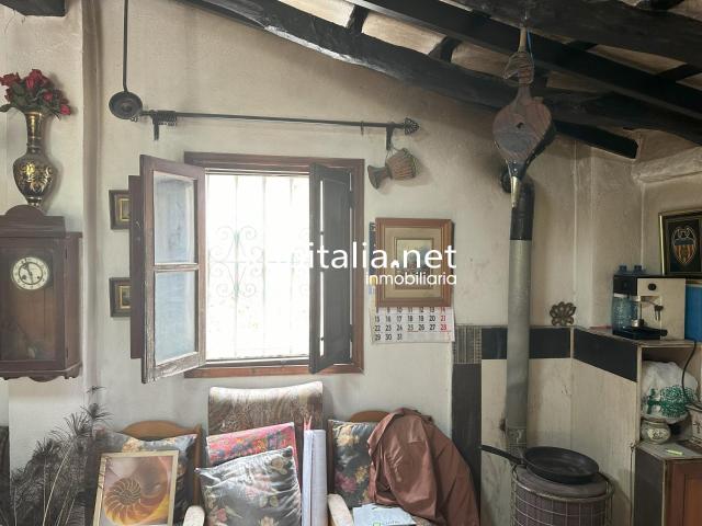 PARCELA CON CASITA A LA VENTA EN ONTINYENT