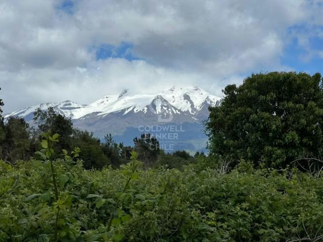 Hermosa vista a volcanes! Km 42 ruta ensenada | 0 dormitorios por 80000. 00 en Puerto Varas