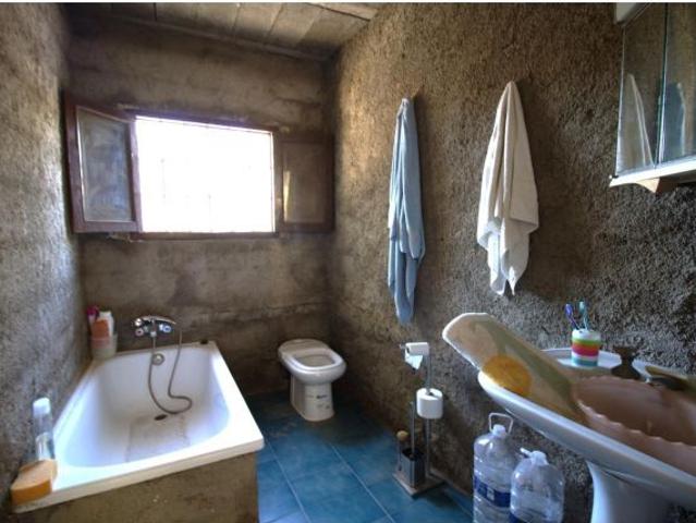 PARCELA CON PISCINA EN ALHAMA DE ALMERÍA