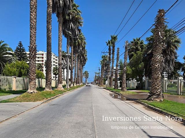 Parcela en Venta en Terreno Urbano 5.735 m² – a 1 cuadra Av. del Mar, La Serena