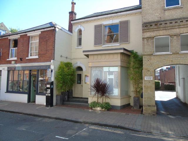 Parchment Street, Winchester SO23, 3 bed flat to rent, £1,830 pcm | PrimeLocation