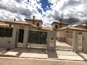 Chalet pareado en Monserrat Sin comisión agencia¡