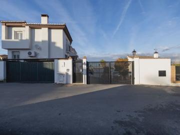 Pareado en venta en Ogíjares, Granada
