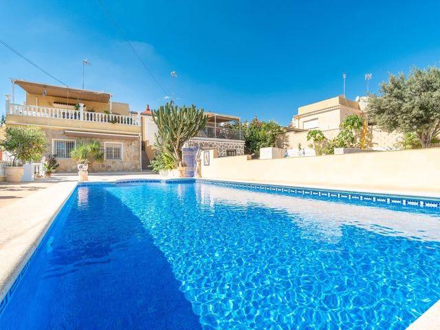 Pareado en venta en Orihuela Costa, Alicante Costa Blanca