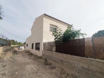Pareado en venta en Orito, Alicante
