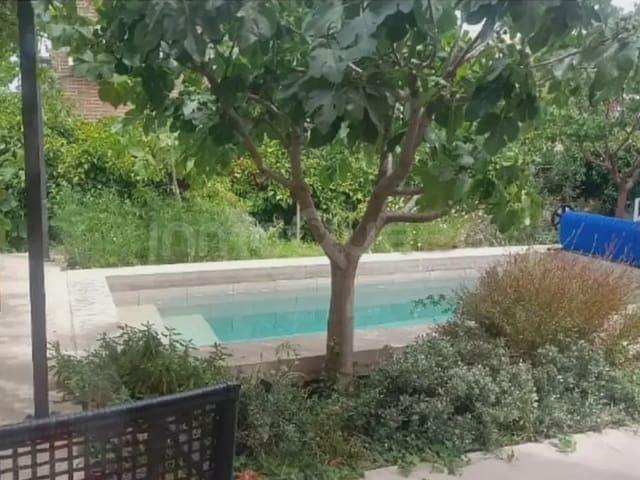 Pareado en venta en Alcobendas, Madrid
