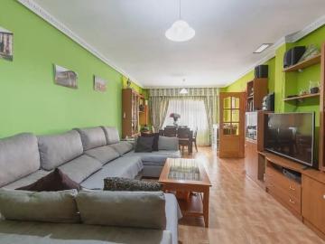 Pareado en venta en Armilla, Granada