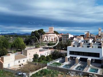 Pareado en venta en Benisanó, Valencia