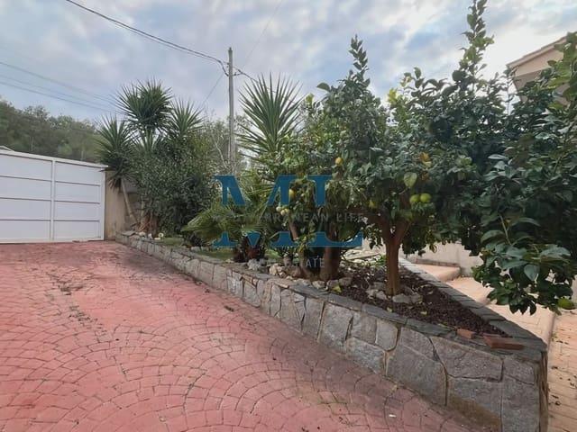 Pareado en venta en Canyelles, Barcelona