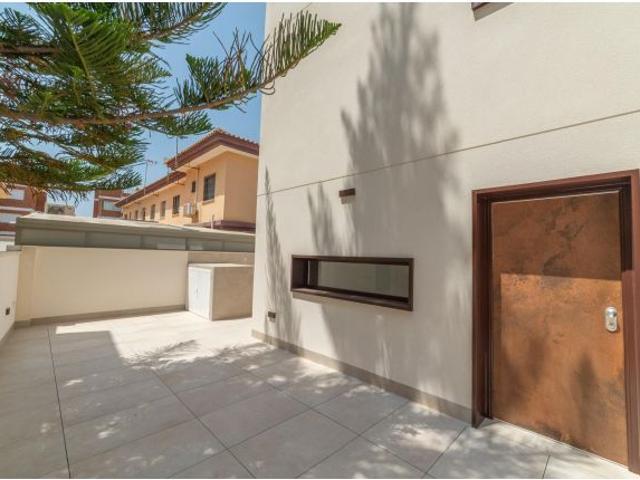Pareado en Venta en Santiago de la Ribera, Murcia