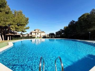 Pareado en venta en Villamartin, Alicante Costa Blanca