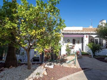 Pareado en venta en Villamartin, Alicante Costa Blanca