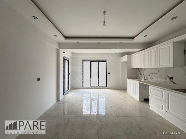 PARE'DEN KARAHASANLIDA SATILIK 2+1 PANJURLU SUİT DAİRE