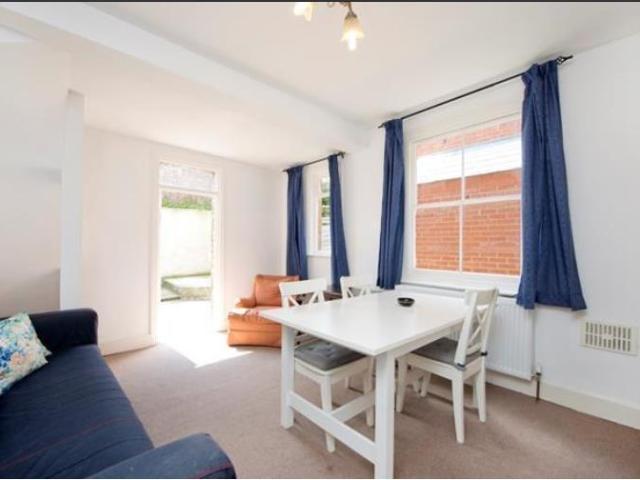 Parfrey Street, LONDON 2 bed flat to rent £2,643 pcm £610 pw