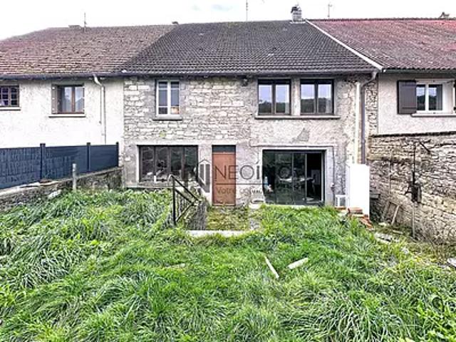Pargny sous Mureau 88350 Achat / Vente maison 5 pièces t5 au dernier étage terrasse