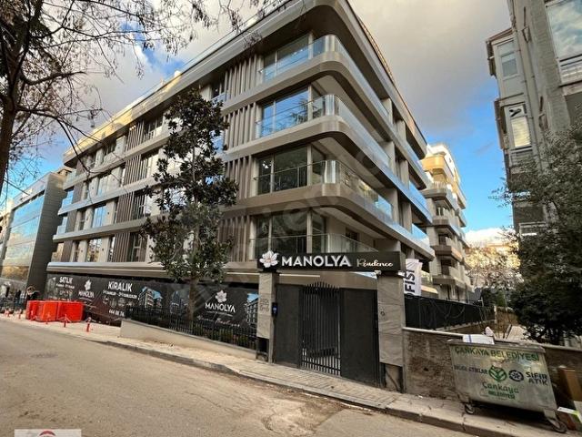 PARİS CAD MANOLYA REZİDANS'TA GÜVENLİKLİ LÜKS 1+1 KİRALIK DAİRE