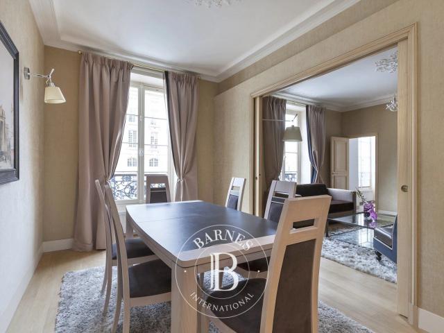 Paris 5ème, Appartement 2 Chambres 86 m² en location
