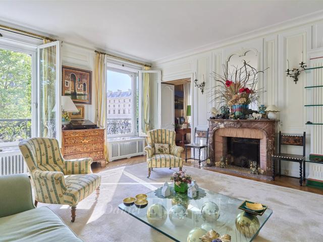 Paris 6 Quai des Grands Augustins Vue dégagée sur Seine 238m² Paris 6ème