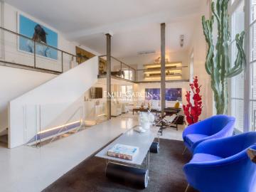 PARIS 6ème arrondissement LOFT SUR TROIS NIVEAUX SAINT GERMAIN DES PRES